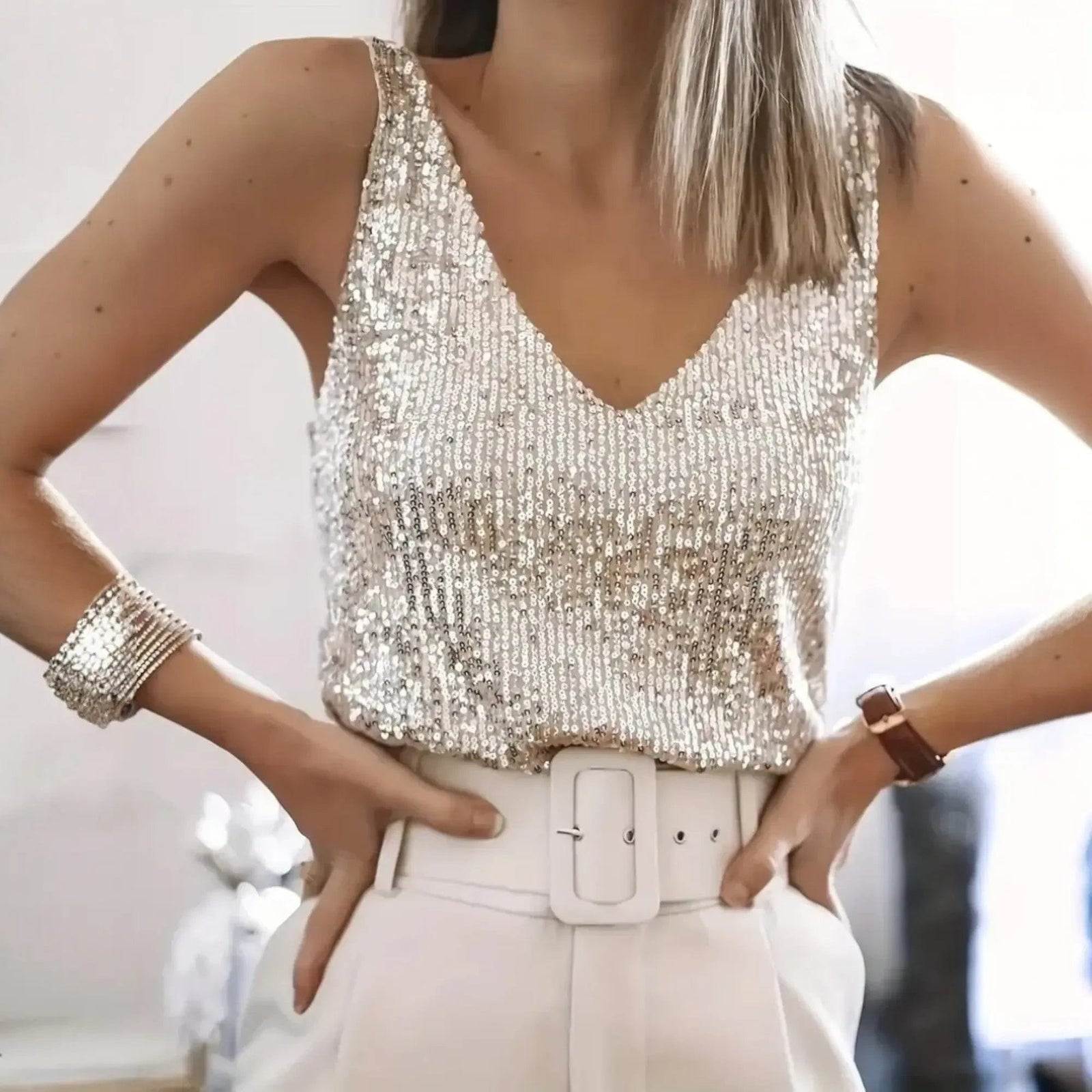 Women's Sequin V-Neck Tank Top - Nelluva