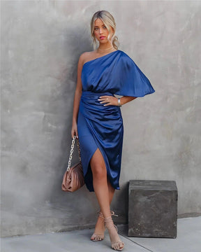 Satin Style Evening Dress - Nelluva
